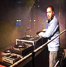 DJ Tommekk & LaserDisco DJ